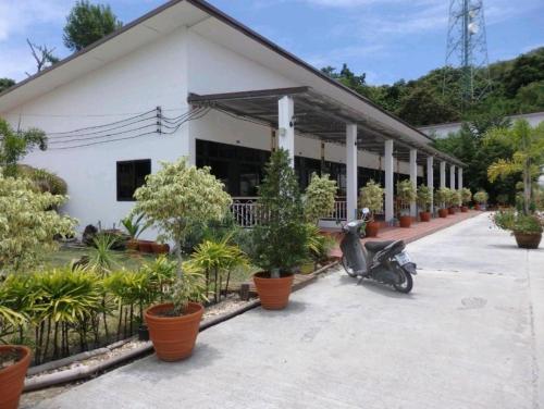 The Residences family houses with 4 bedrooms for up to 11 guests