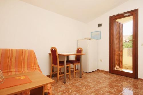 Apartments with parking space Orebic Peljesac - 10075 - image 4