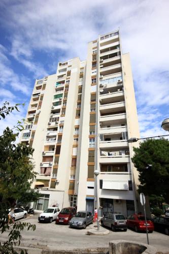 Holiday apartments Split - 10315 - image 5