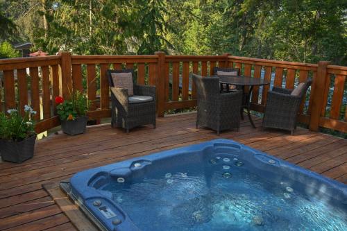 المرافق, Auberge Kicking Horse Guest House in Downtown Golden