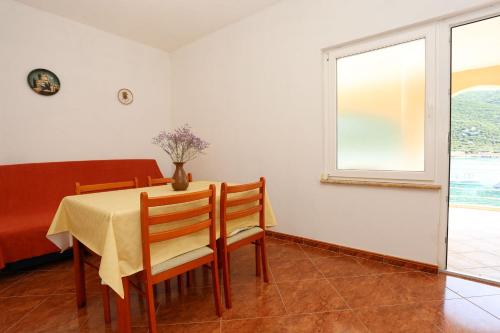 Apartment Brijesta 10223a