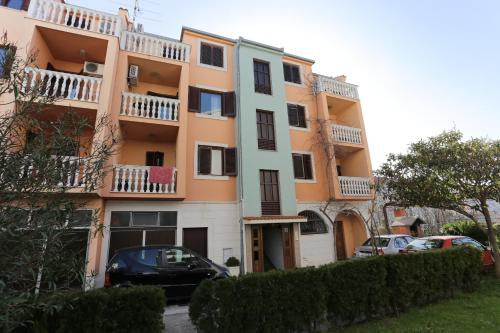 Apartments by the sea Podstrana Split - 9503 - image 6