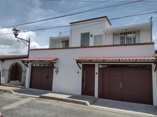 Hermosos departamentos en el centro de Coatepec Veracruz - Tonayán