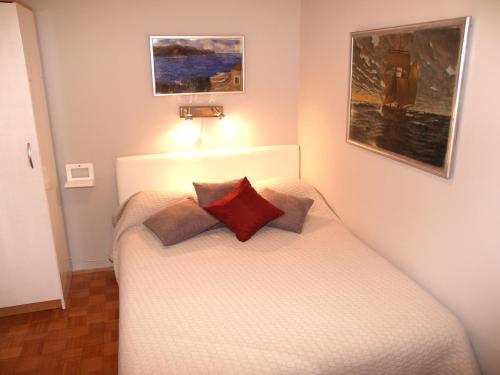 Apartments by the sea Korcula - 9321 - image 2