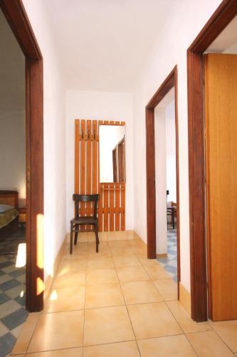 Apartments by the sea Marina Trogir - 9677 - image 14