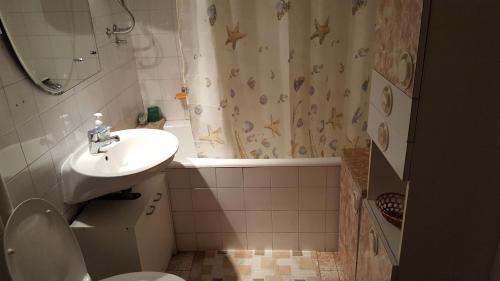 Apartments with WiFi Split - 11680 - image 11