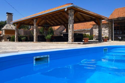 Holiday house with a swimming pool Gornje Planjane, Zagora - 11701 - Location saisonnière - Sedramić