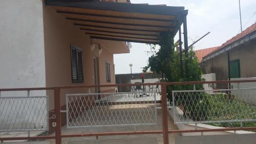  Apartments with a parking space Sapina Doca, Rogoznica - 11739 in Rogoznica