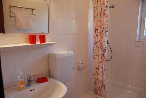 Apartments with a parking space Stari Grad Hvar - 11731 - image 10