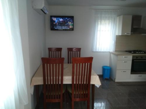 Apartment Pag 11778b - image 7