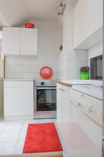 Apartments with WiFi Split - 11654 - image 11