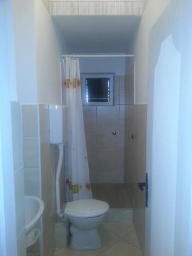 Two-Bedroom Apartment with Terrace and Sea View image 3