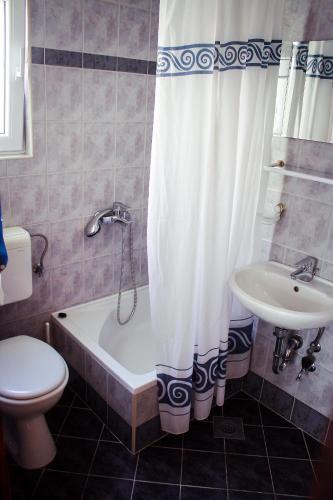 Apartments and rooms by the sea Podgora Makarska - 11894 - image 14