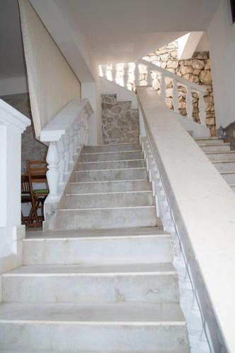 Apartments by the sea Tribunj Vodice - 12070 - image 6