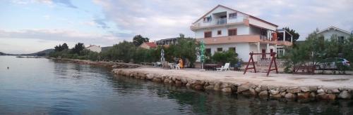  Apartments and rooms by the sea Nevidjane, Pasman - 11902 in Neviđane