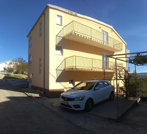  Apartments with a parking space Stanici, Omis - 12158 in Omiš