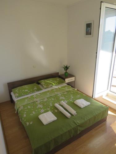 Apartments with a parking space Stanici Omis - 12158 - image 11