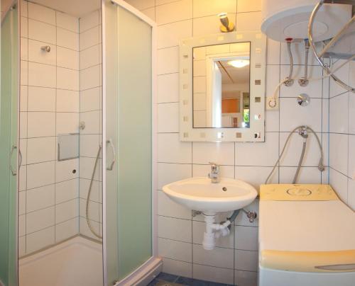 Apartments with WiFi Split - 12198 - image 12