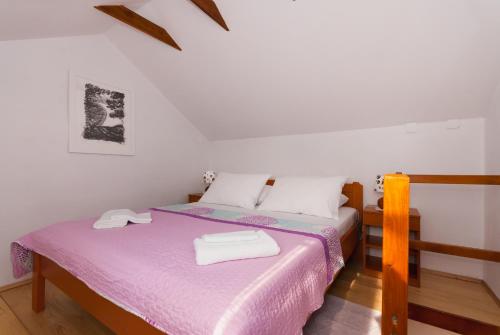 Family friendly house with a swimming pool Bol Brac - 12228 - image 12