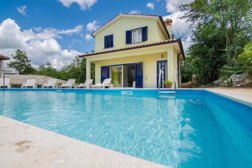 Family friendly house with a swimming pool Krsan - Vlasici (Central Istria - Sredisnja Istra) - 12224 - Kršan