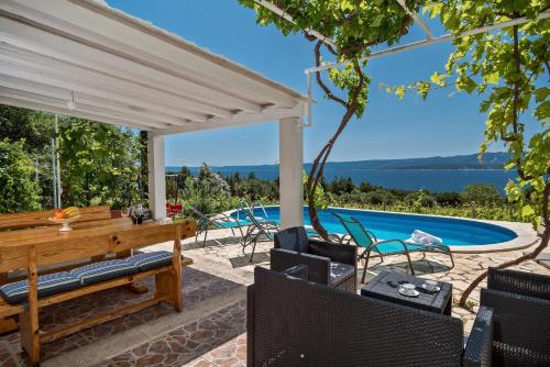 Two-Bedroom Holiday Home image 2