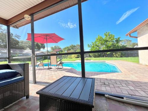 Dream Vacation Home w Heated Pool Close to Beaches Clearwater St Pete Sleeps 14 in Seminole, USA