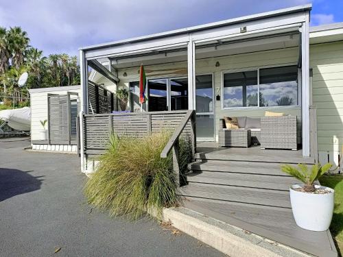 Adorable Beach Unit Stanmore Bay - Apartment - Whangaparaoa