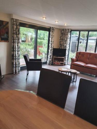 Cozy chalet for 4 Veluwe in Putten