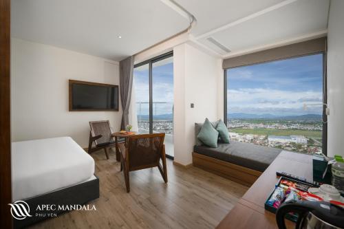 room detail thumbnail 1