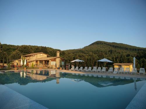 Swimming pool, Residenza di Rocca Romana Holiday Home in Sutri