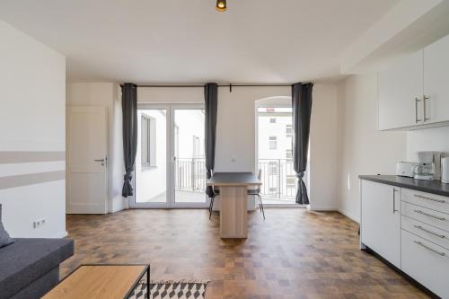 Kitchen, Nena Apartments Hermannplatz near Turkish Market