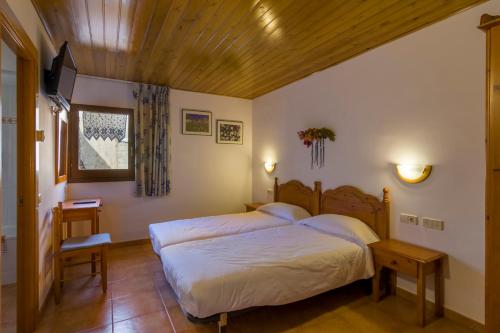  Hostal Cal Mestre in Vilallonga de Ter