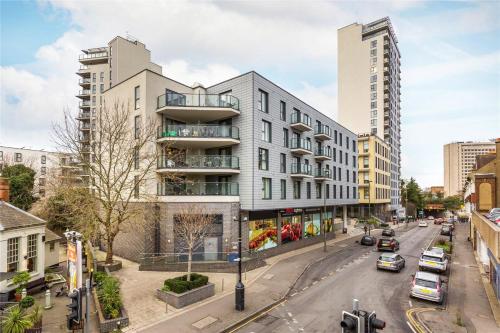 Cloud9SA at Woking Central - Apartment - Woking