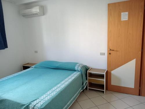 One-Bedroom Apartment with Balcony image 2