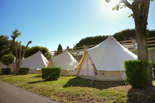 Bell tent