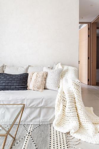 The Smart Concierge - Address Residence JBR