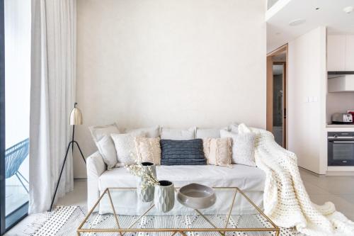 The Smart Concierge - Address Residence JBR