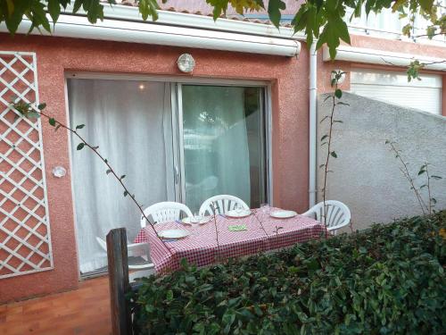 Maison Marseillan-Plage, 3 pièces, 4 personnes - FR-1-387-86 - Location saisonnière - Marseillan