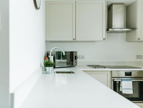 Luxury 1 Bed Flat, Spectacular Views Of Bath, Bath (photo 7)