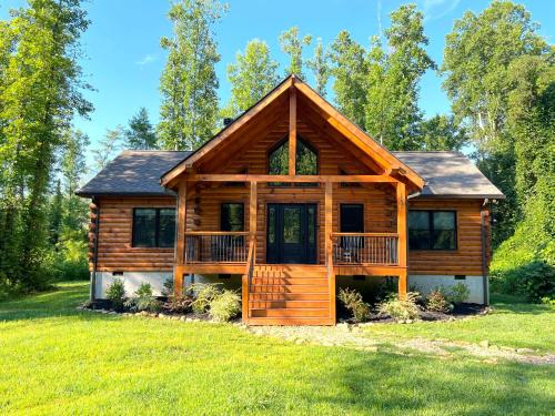 . Clear Creek Hideaway