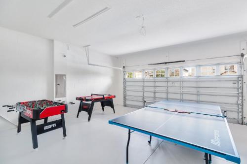 5 Bedrooms 45 Bathrooms Champions Gate 1416 Ww thumb 3