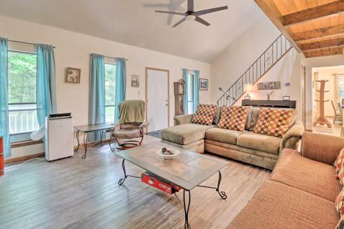 Quiet Pocono Lake House on 1 Wooded Acre with Hot Tub - image 14