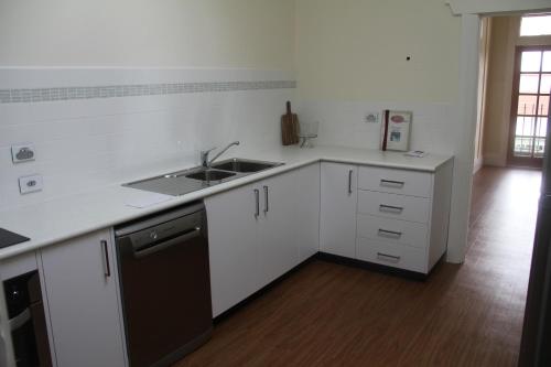 Mentor Chambers Apartment Bed & Breakfast in West Wyalong