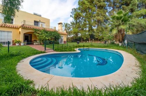 Golf beach Villa private Pool benalmadenh