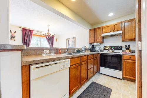 Northridge 189 - image 14