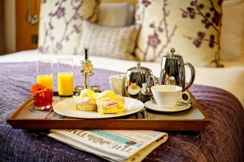 Apex Temple Court Hotel - image 13