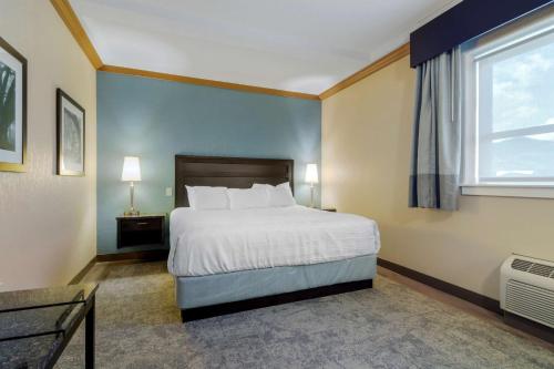 Best Western Plus Kamloops Hotel