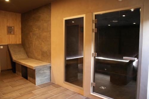 Hôtel du Golf Saint-LaurentThe Originals Relais - image 7