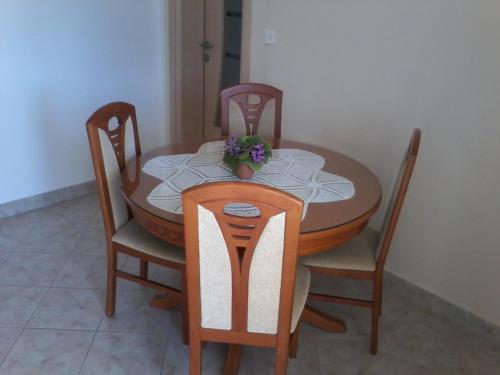 Apartments with a parking space Vinisce Trogir - 12248 - image 14