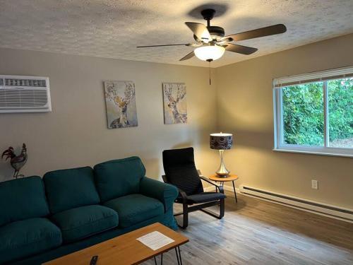 Carter #6 Two Bedroom Apartment near Xavier, Cincinnati (zdjęcie 3)